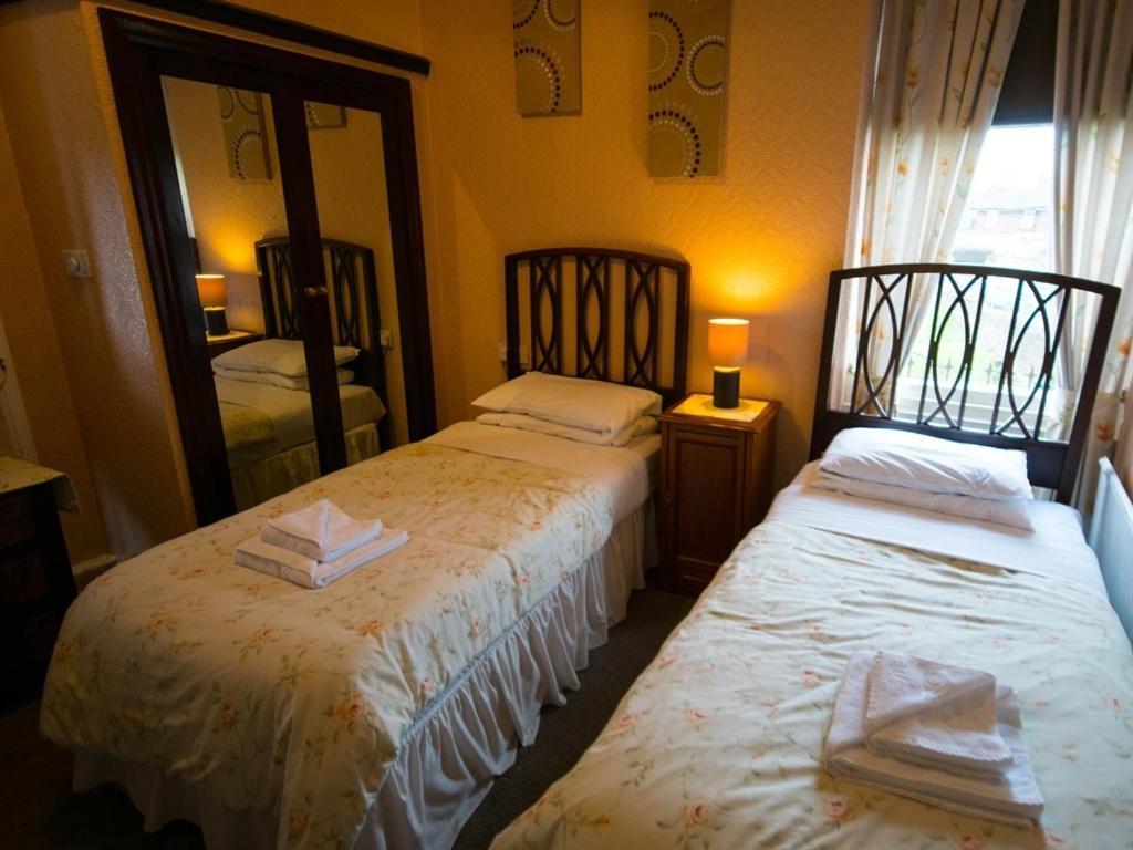 Station Hotel Пенрит Екстериор снимка