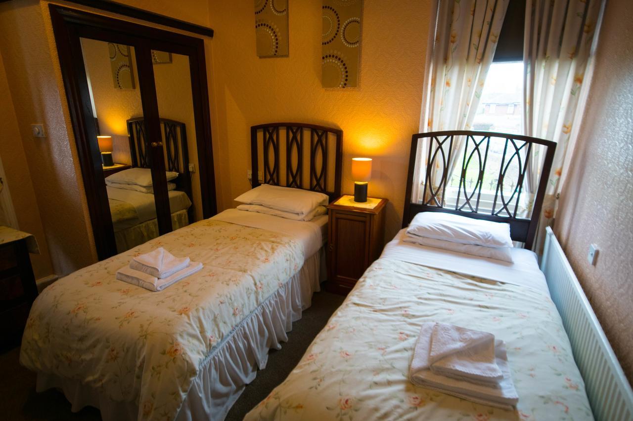 Station Hotel Пенрит Екстериор снимка