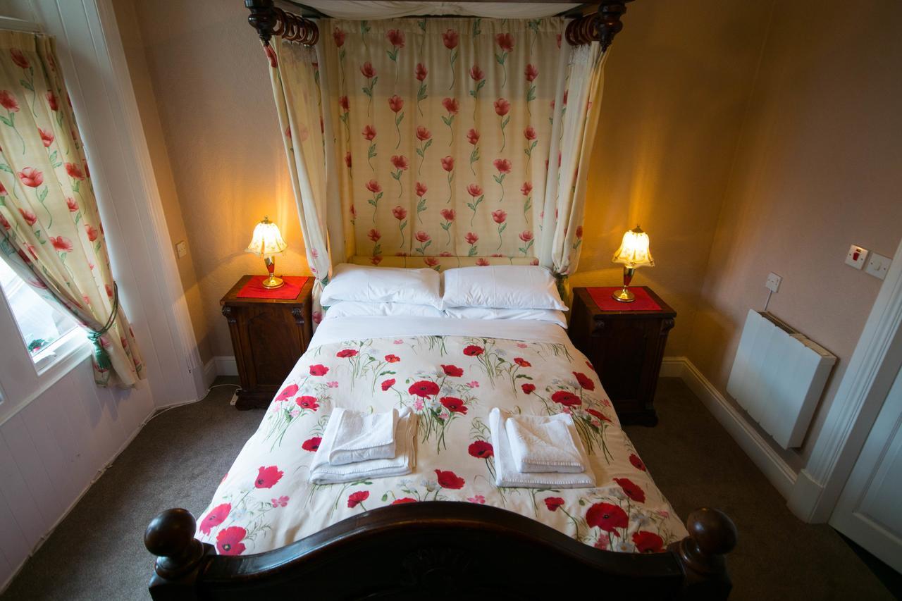 Station Hotel Пенрит Екстериор снимка
